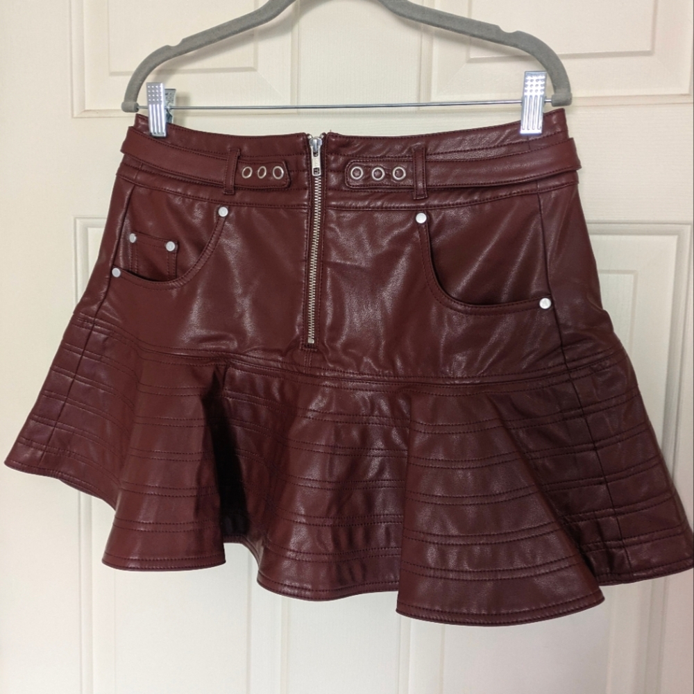 ANTHROPOLOGIE Burgundy Leather Skirt NWT! ♥️ - Picture 4 of 11